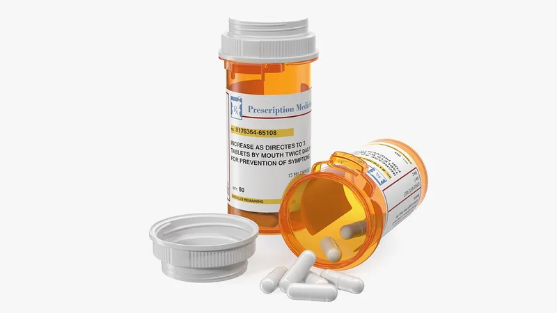 Pill Bottle Set 3D model preview