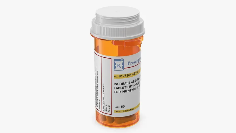 Pill Bottle with Pills 3D model preview